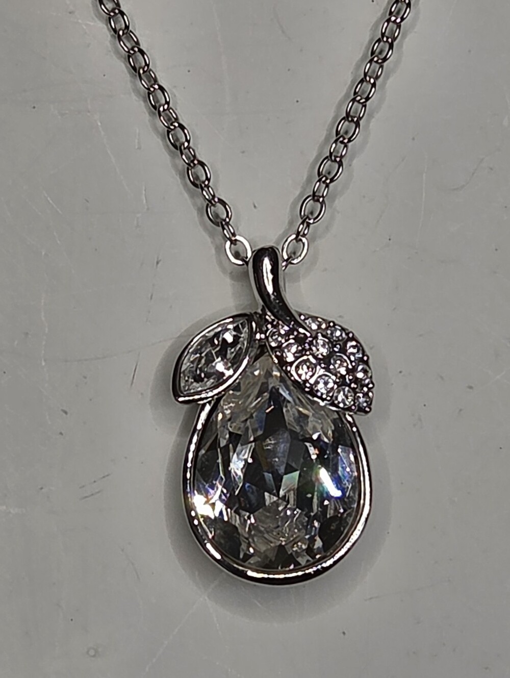 Swarovski Teardrop Crystal Pendant Necklace 18"-24" NEW